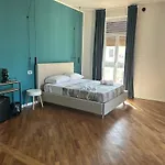 Attico33 4*
