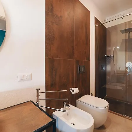 Attico33 4* Νάπολη