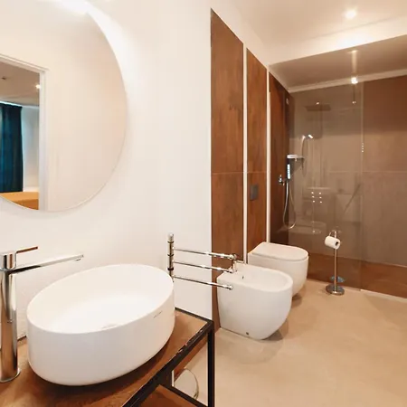 Πανσιόν Attico33 Νάπολη