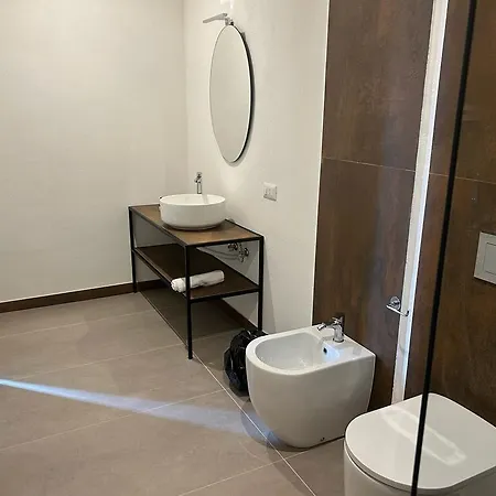 Πανσιόν Attico33