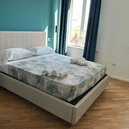 Attico33 4* Νάπολη