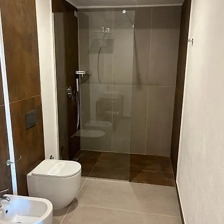 Attico33 Πανσιόν