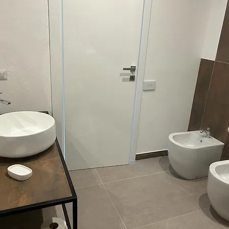 Πανσιόν Attico33